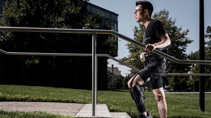 Perangkat Soft Exosuit Ini Dapat Menolong Penderita Stroke Berjalan